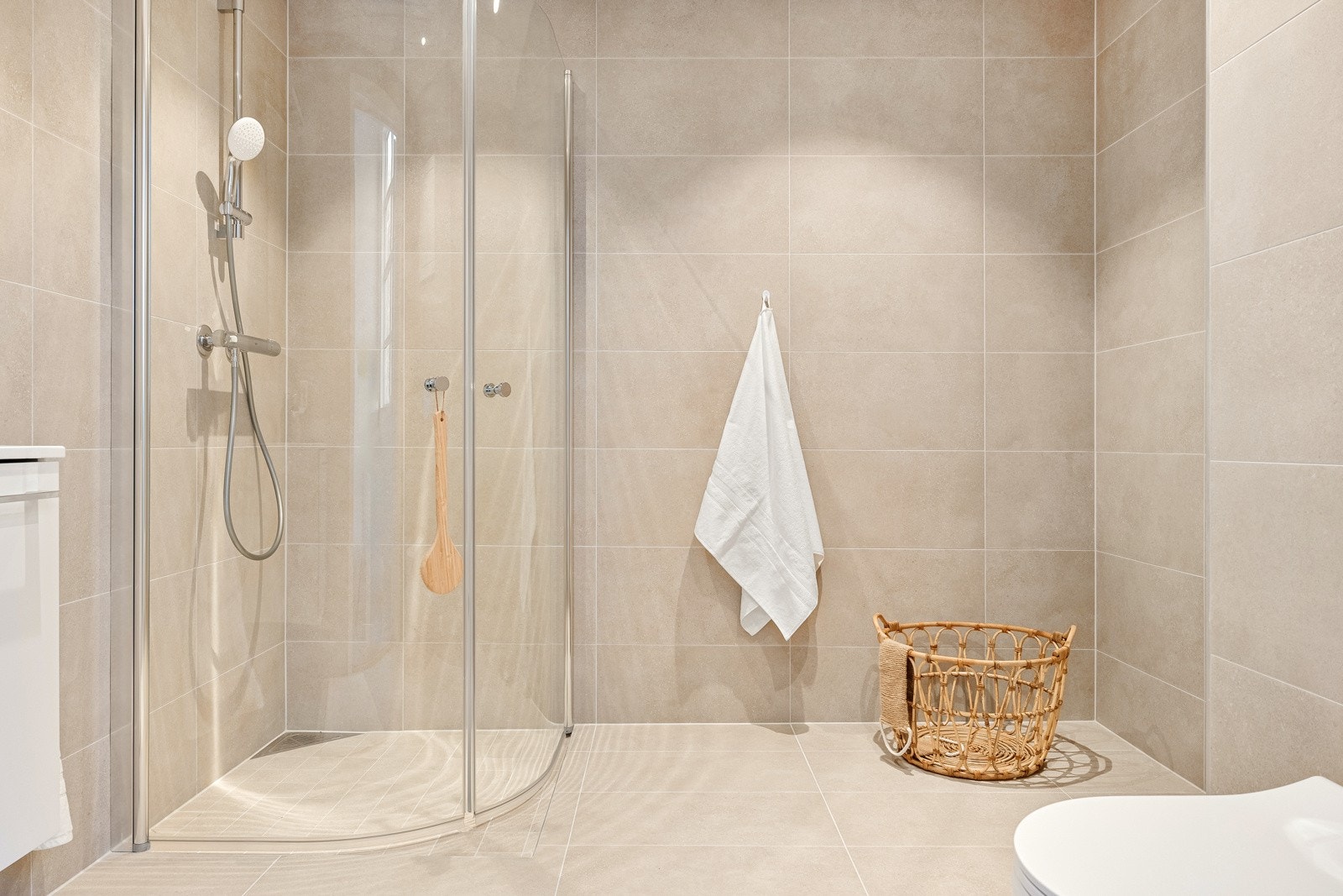 Leiligheten har to bad. Galleribilde