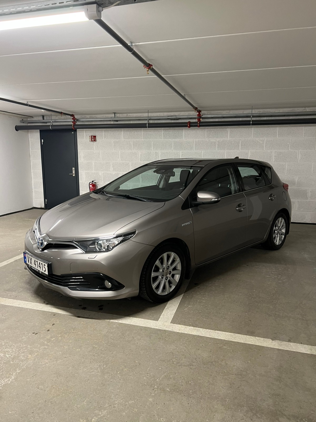 Toyota Auris AURIS 1.8-99 / Nylig EU-godkjent 2