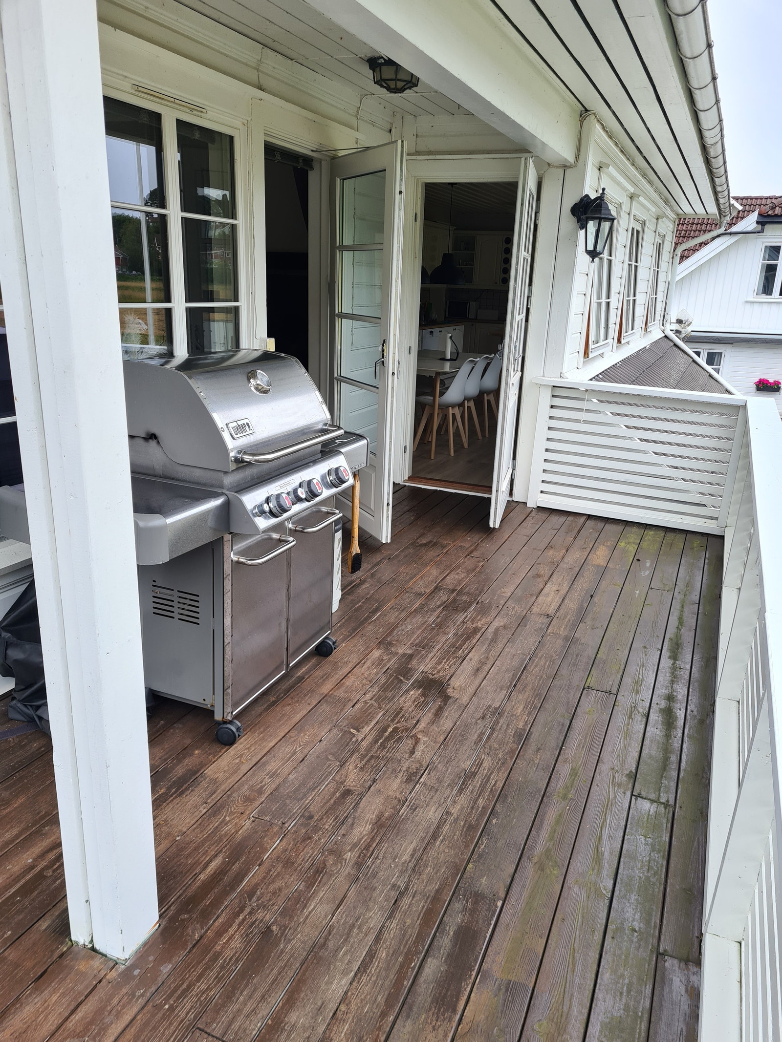 Weber utegrill, direkte til kjøkken Galleribilde