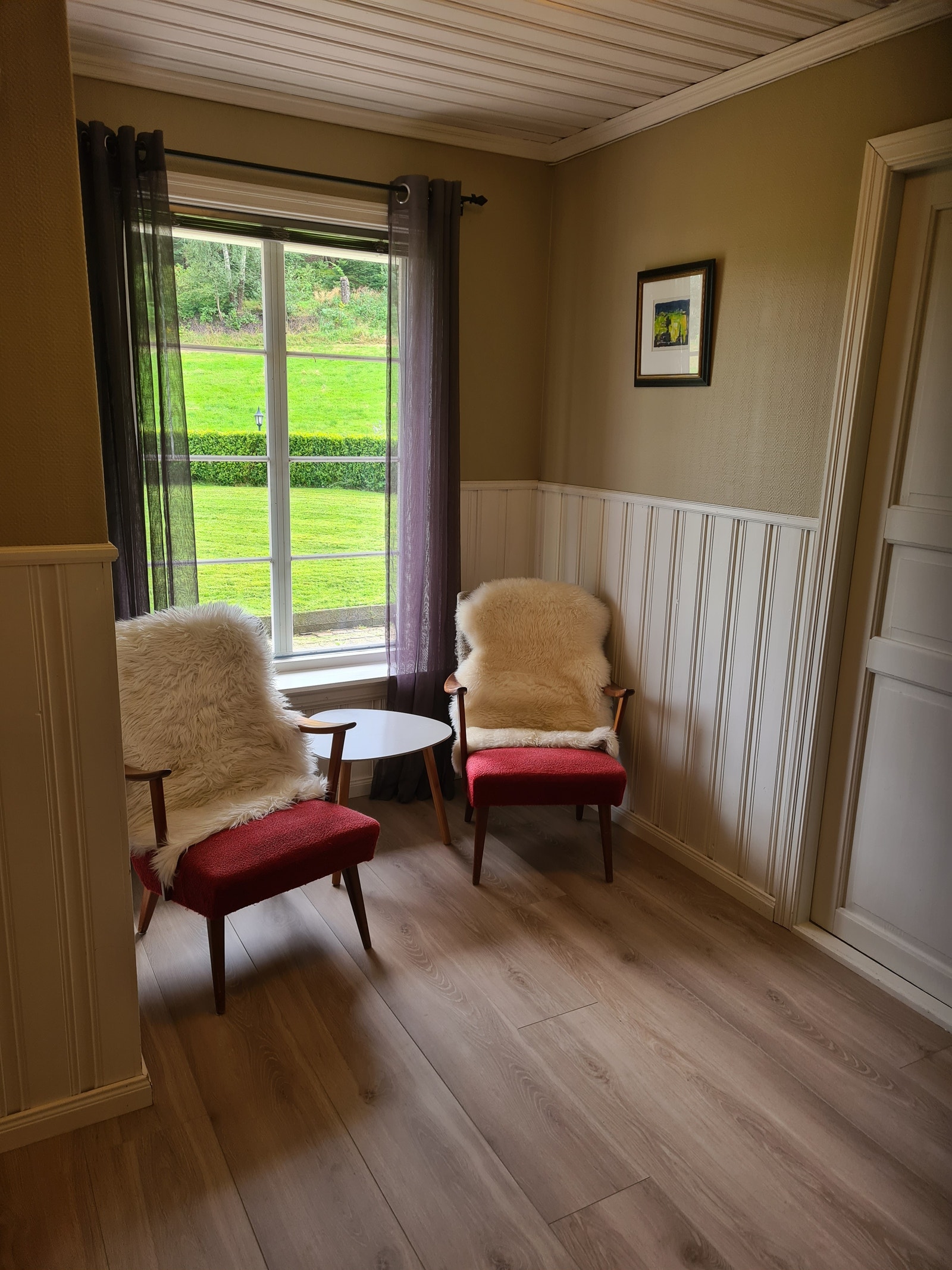 Gangen ved peisovn Galleribilde