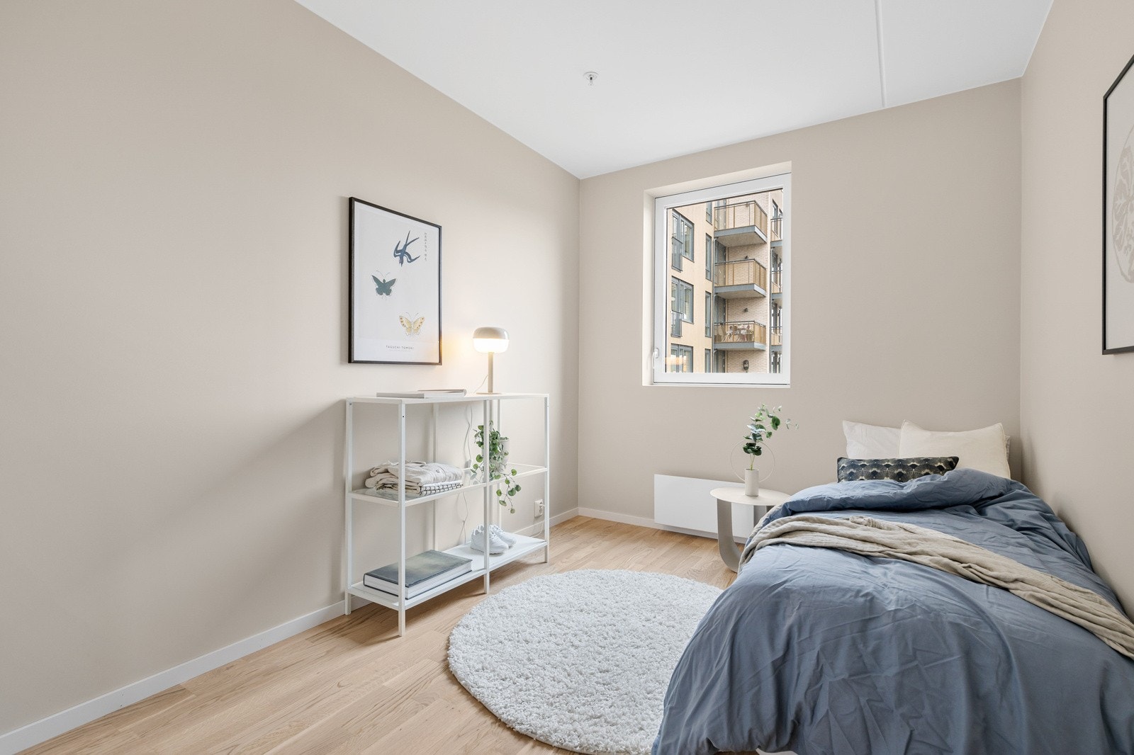 Soverom 3. Bildet er hentet fra en lik leilighet i etasjen under. Galleribilde