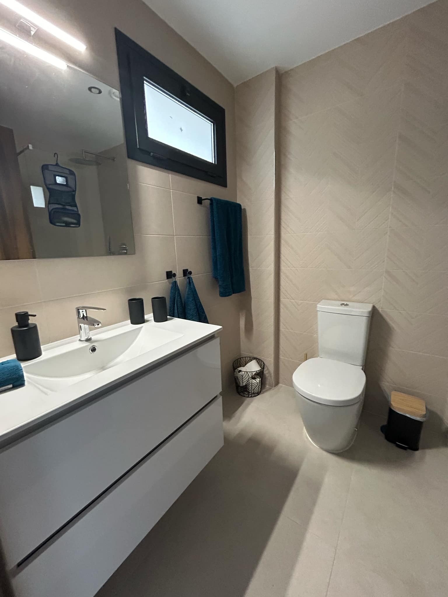 Ensuite baderom til soverom nr. 1 Galleribilde