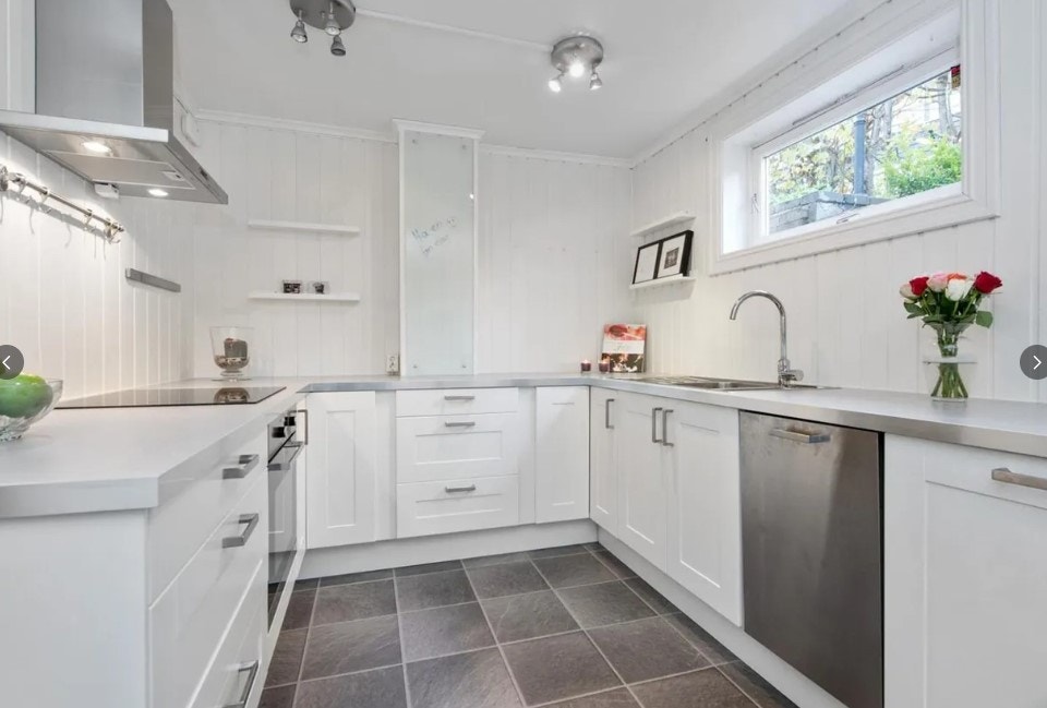 Lyst og moderne kjøkken Galleribilde