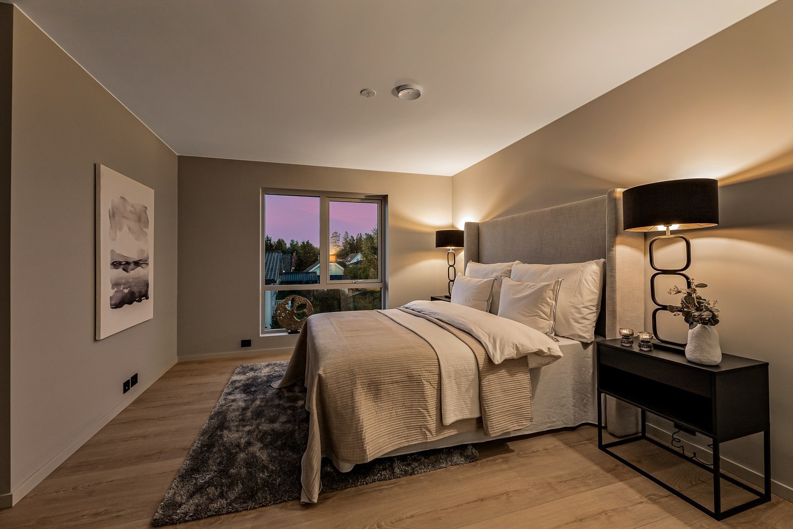 Bilde er hentet fra en ferdigstilt bolig. Det informeres om at dette er en annen bolig, og vil avvike fra standard leveranse. Galleribilde