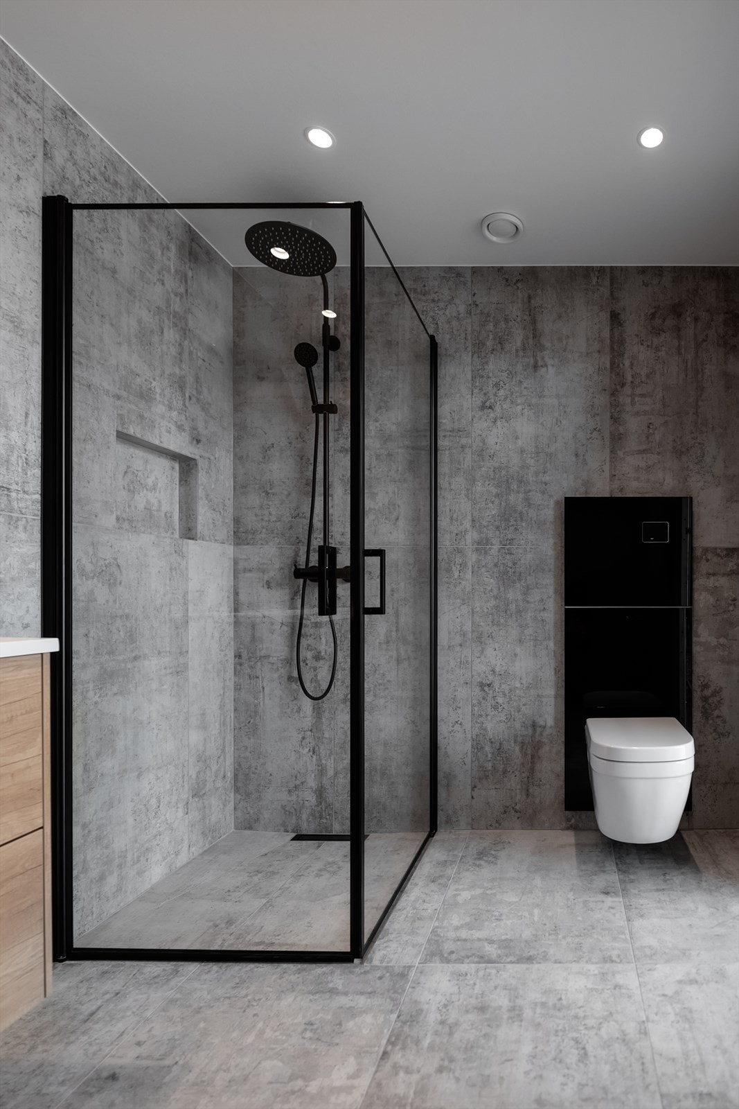 Badene har vannbåren varme. Galleribilde