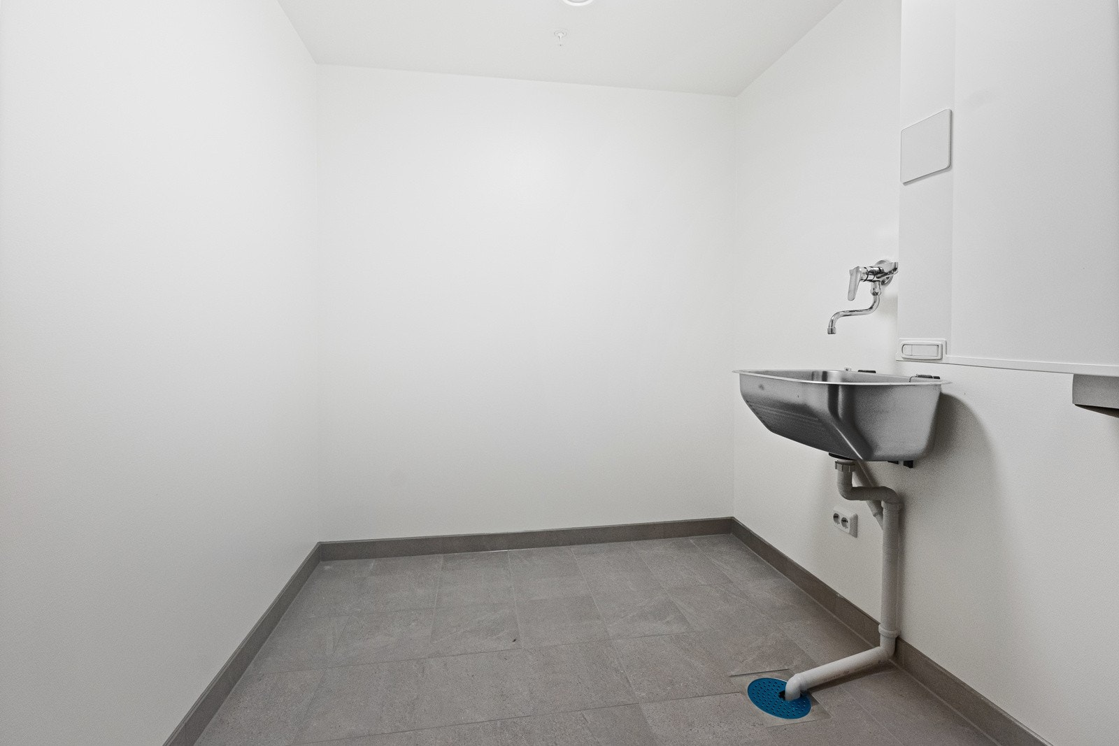 Sjekk det vaskerommet. Her kan du få den praktiske løsningen som du drømmer om! Galleribilde