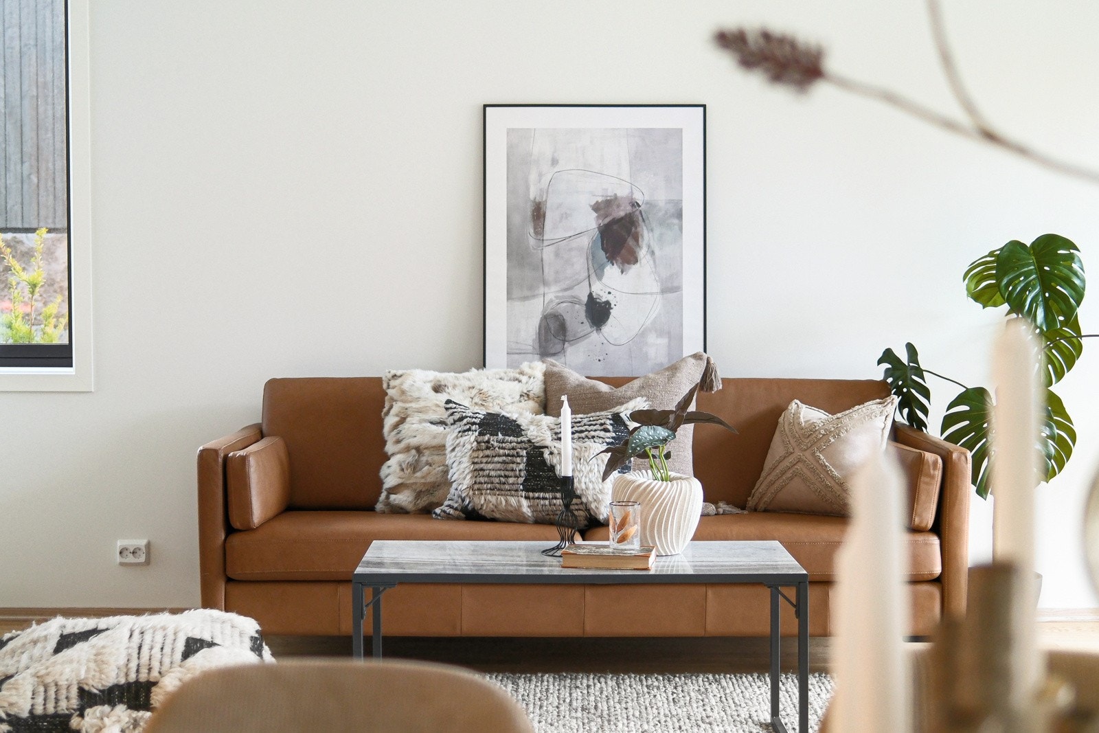 Det er heis i bygget og lukket garasjeanlegg. Selvfølgelig har du også sportsbod. Galleribilde