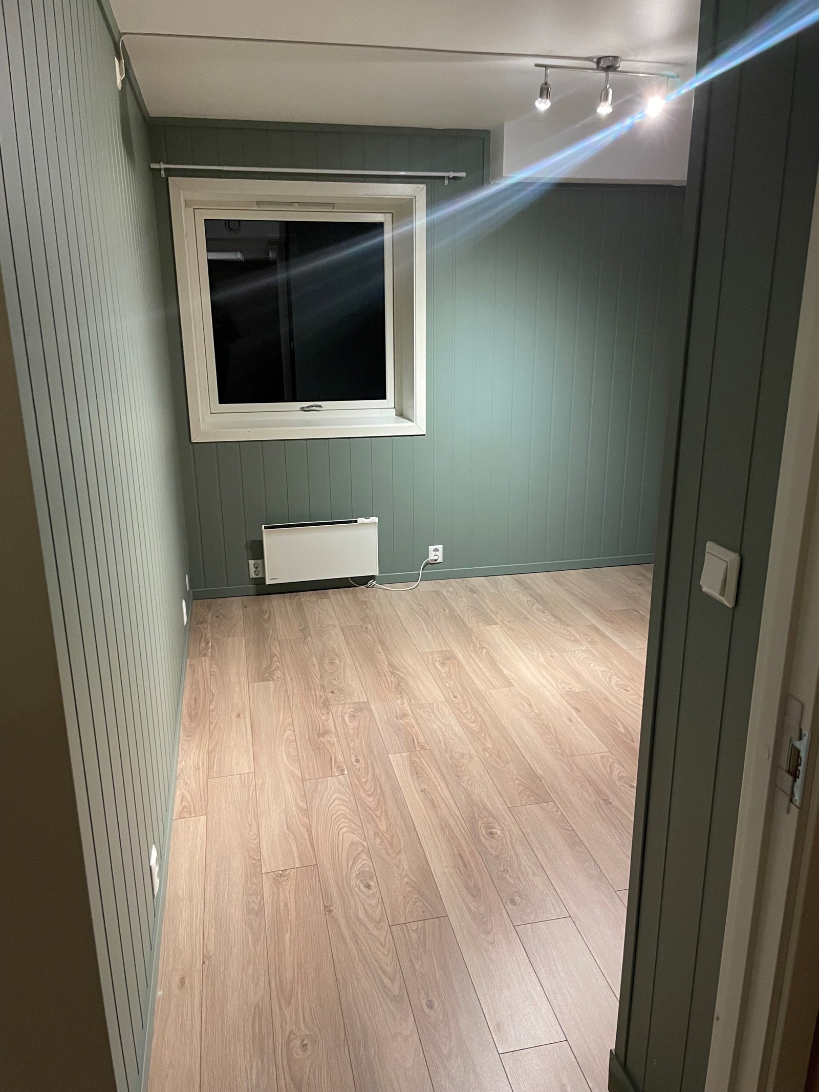 Inngang til stort soverom Galleribilde