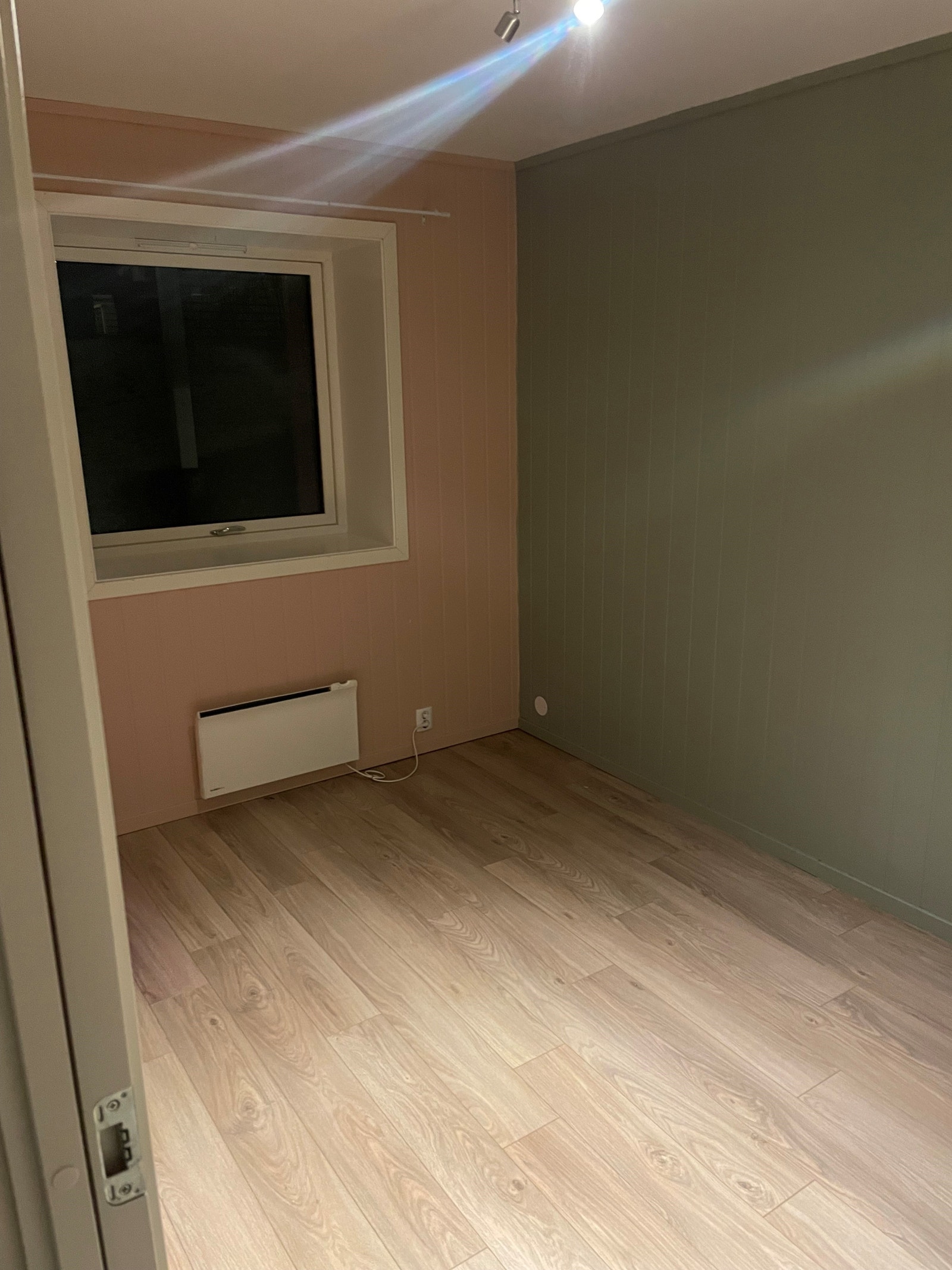 lite soverom Galleribilde