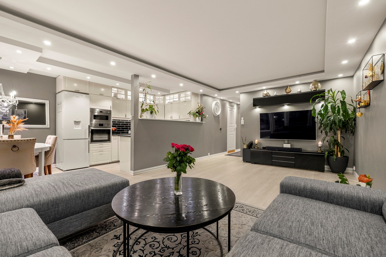 Stuen er av god størrelse og i delikate farger. Galleribilde