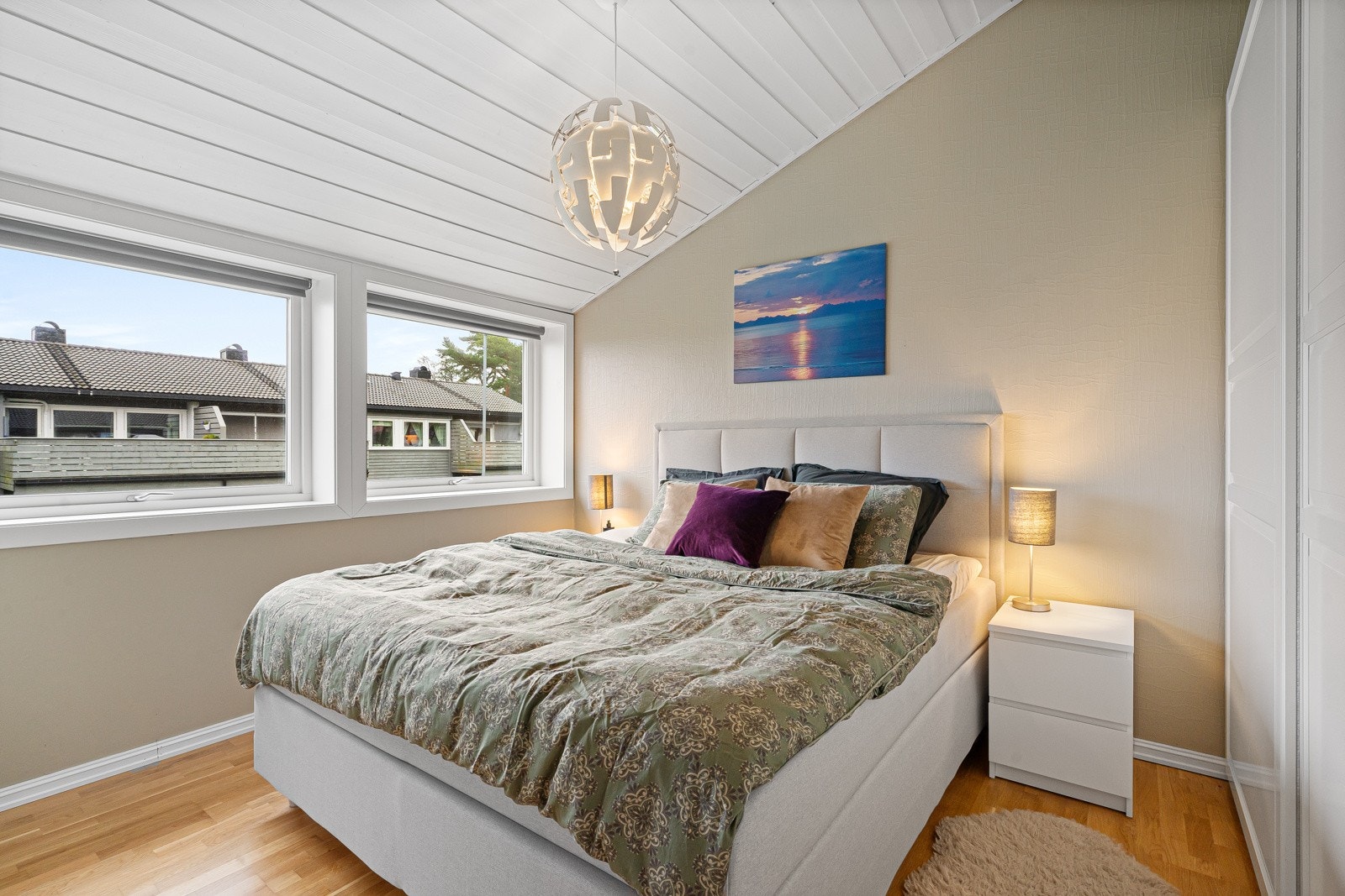 Soverom. Galleribilde