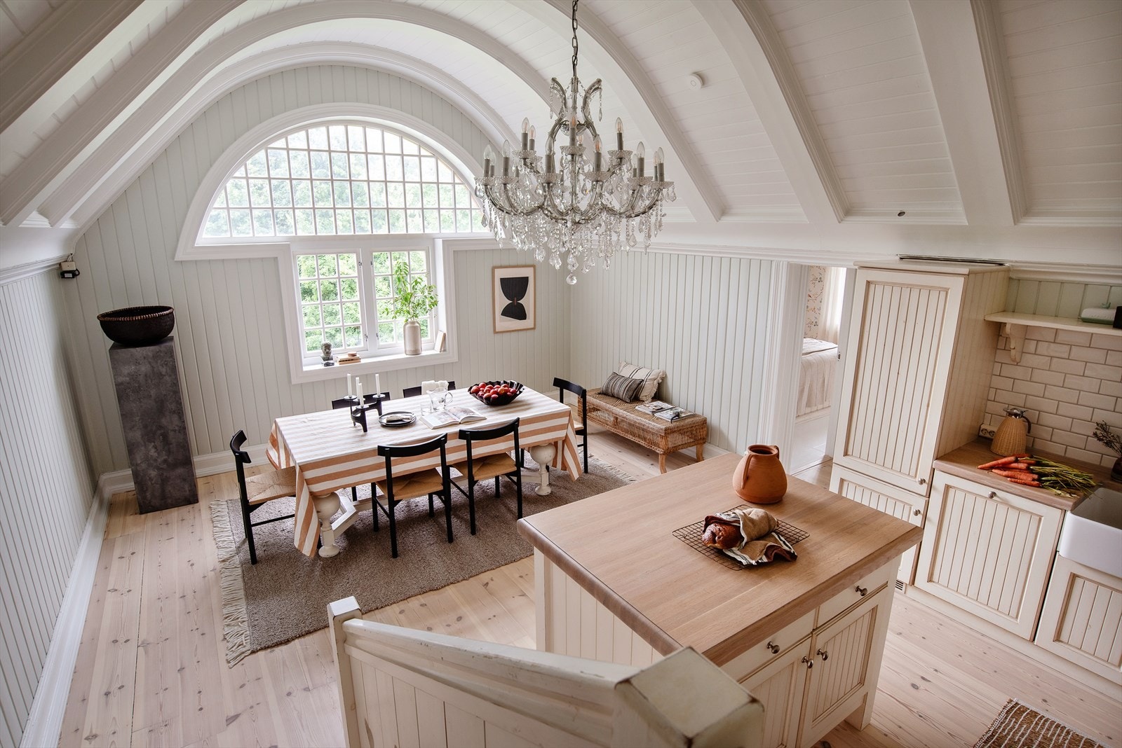 Velkommen til Fridtjof Nansens vei 4B, presentert av Alexander Fossum i Nordvik. Galleribilde