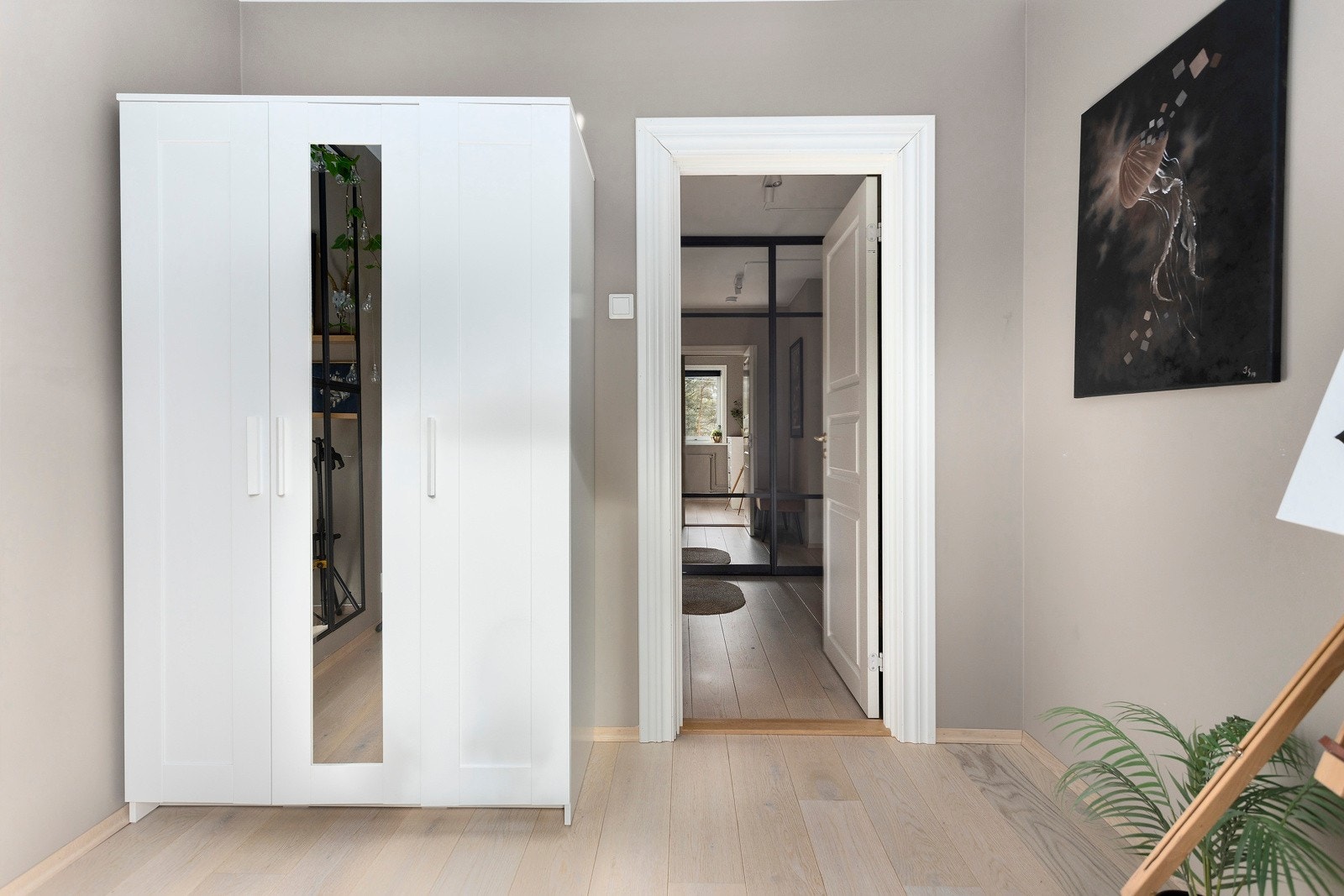 Rommene egner seg godt som barnerom, gjesterom eller kontor, alt etter ønske og behov. Galleribilde