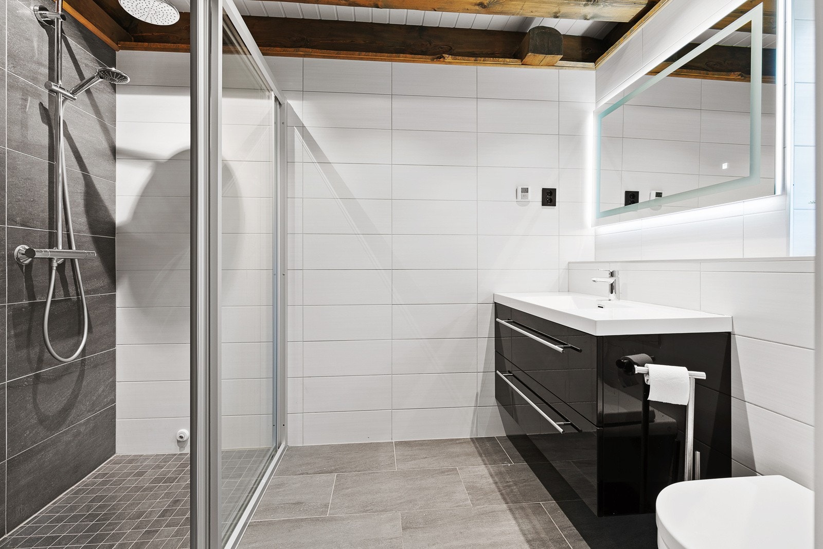 Bad nr. 1 i tilknytning til hovedsoverom Galleribilde