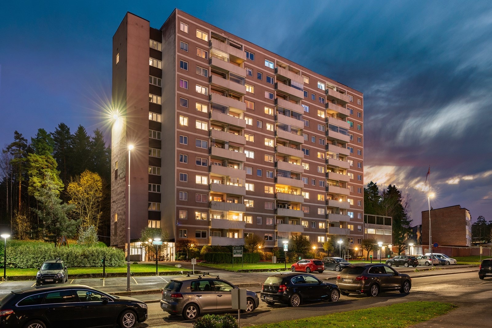 Leiligheten ligger i et populært og barnevennlig boområde på Bøler i bydel Østensjø. Galleribilde