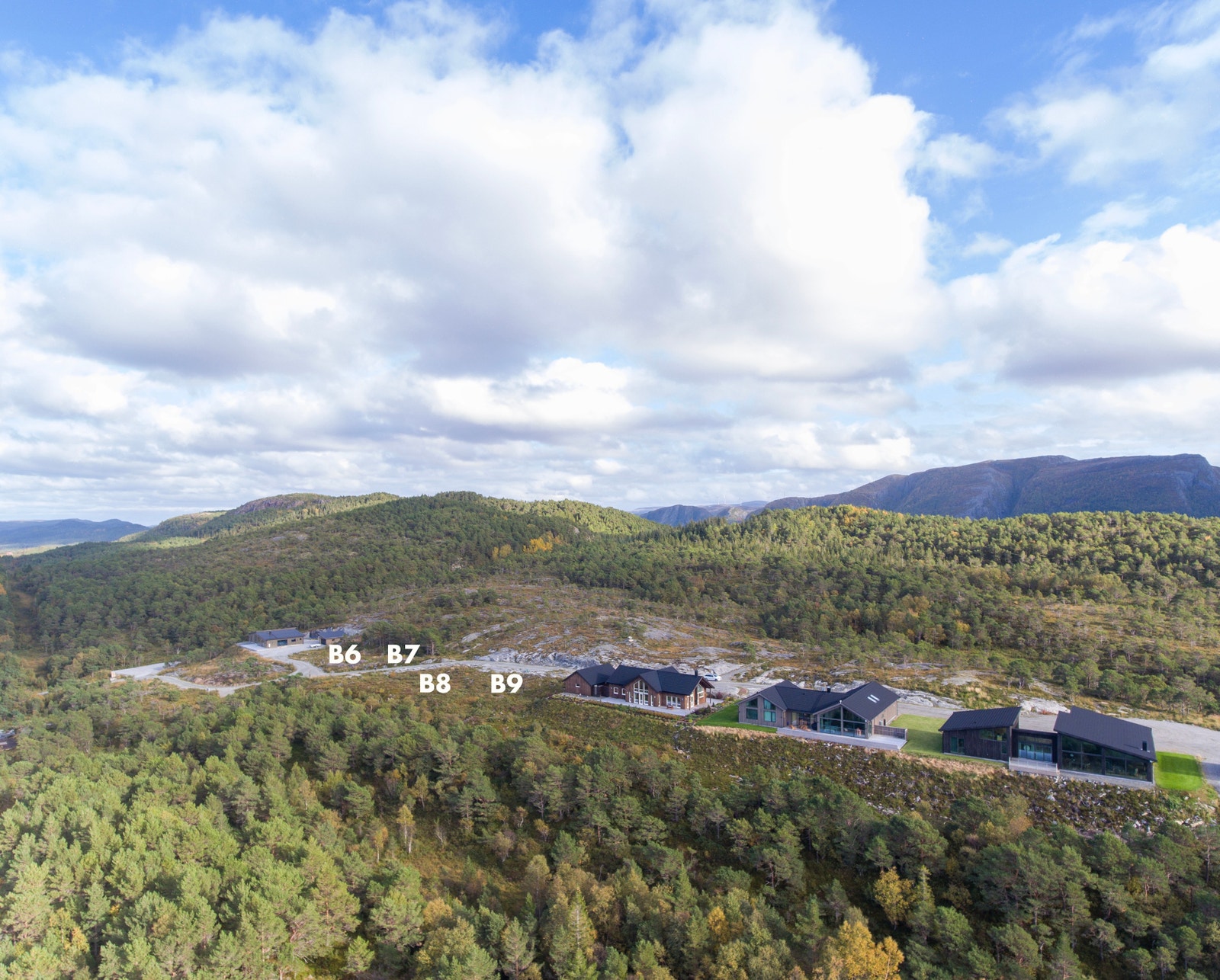 Kontakt grunneier Tore Alstad tlf. 92413358 Galleribilde