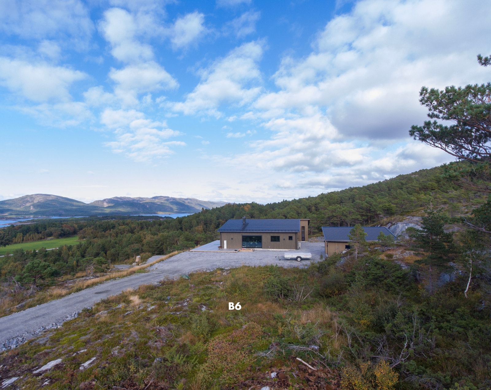 Kjøretid fra sentrum er ca 15 minutter Galleribilde