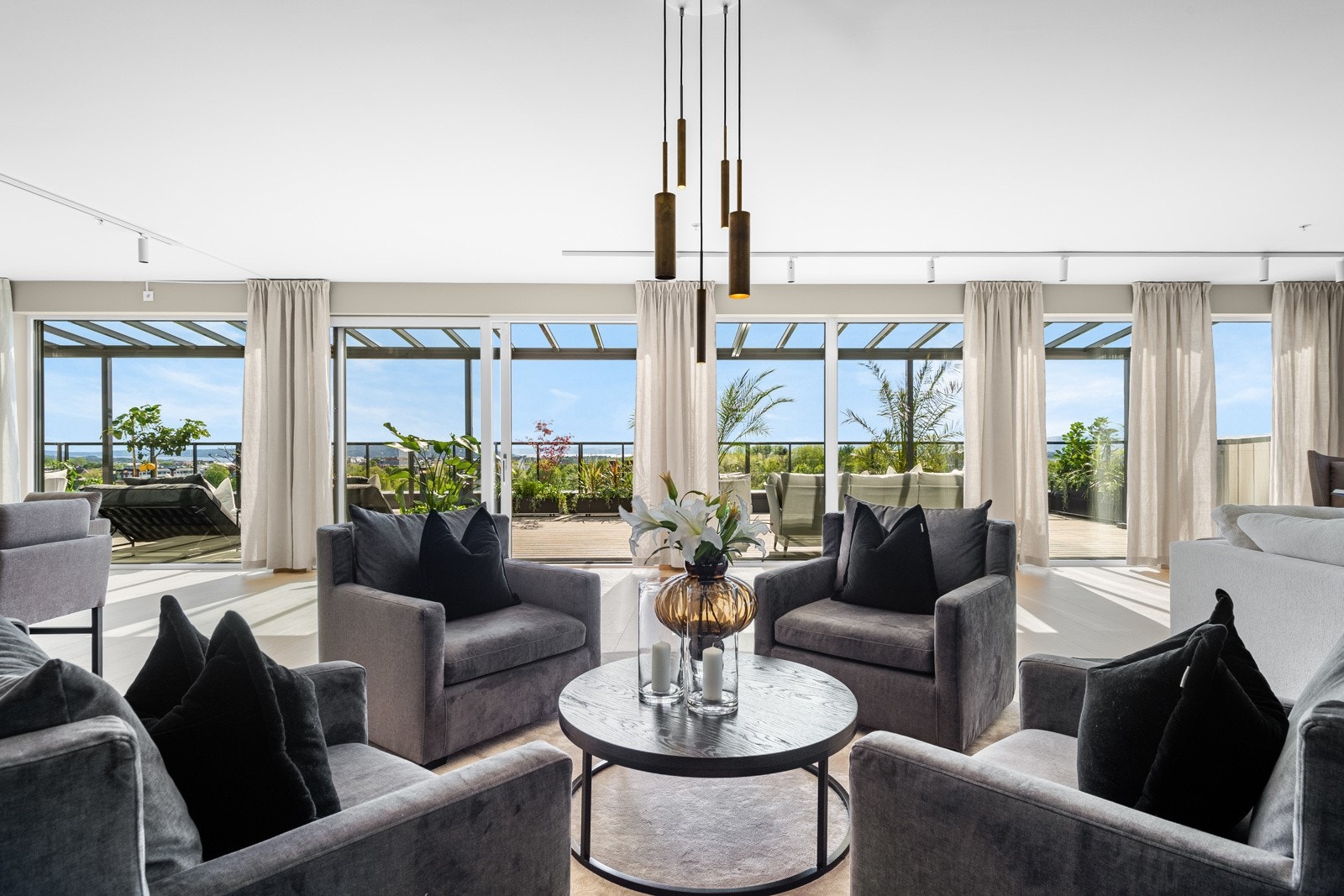 Boligen på 209 m² har en eksklusiv standard og en ettertraktet beliggenhet Galleribilde