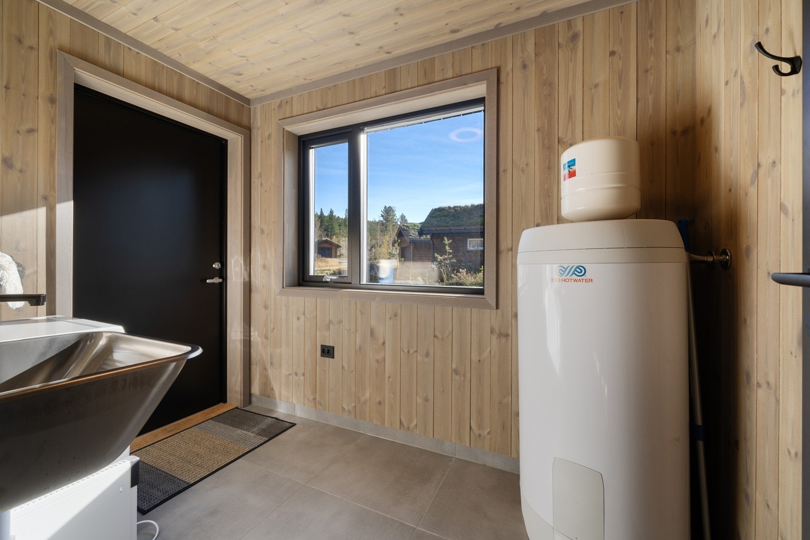 278334_DSC01877 Galleribilde