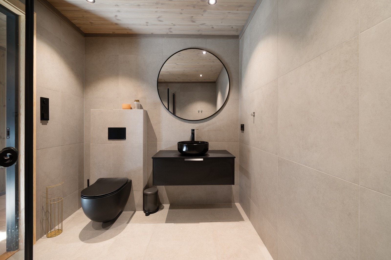 278334_DSC01907 Galleribilde