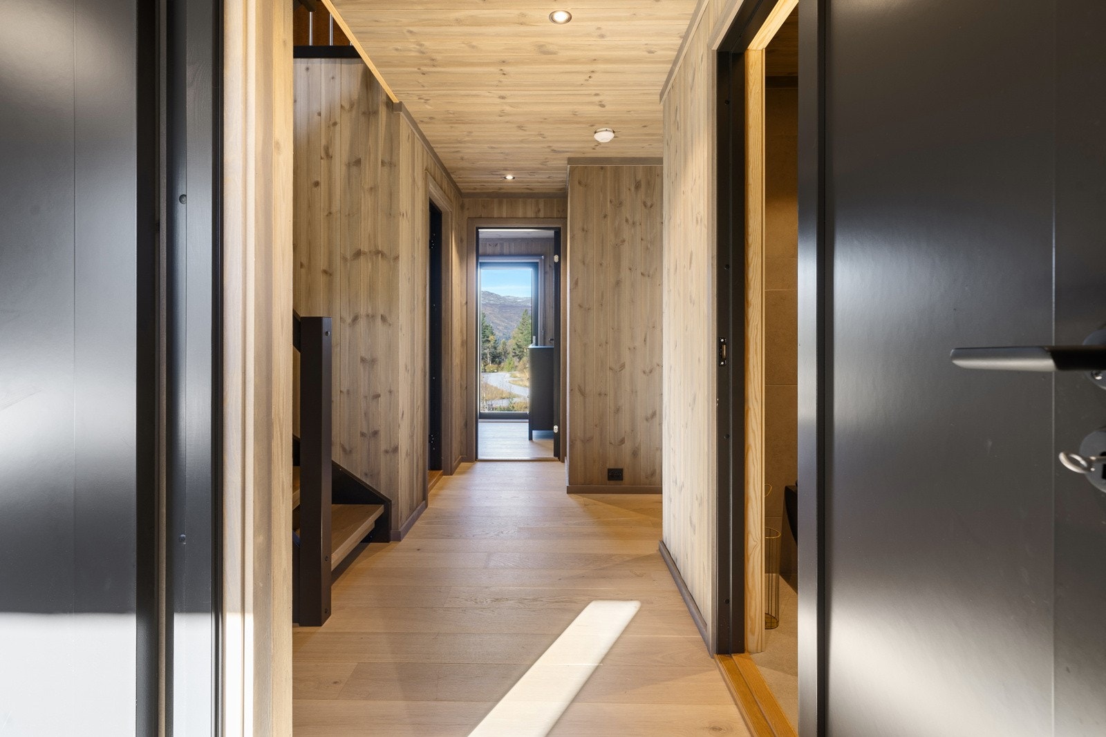 278334_DSC01892 Galleribilde