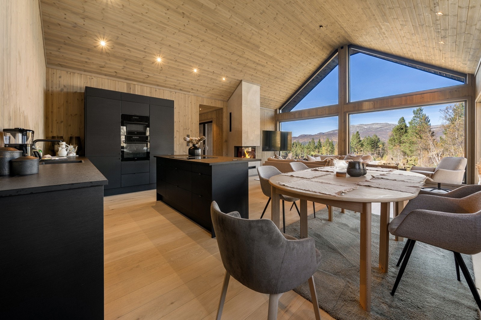 278334_DSC01977 Galleribilde