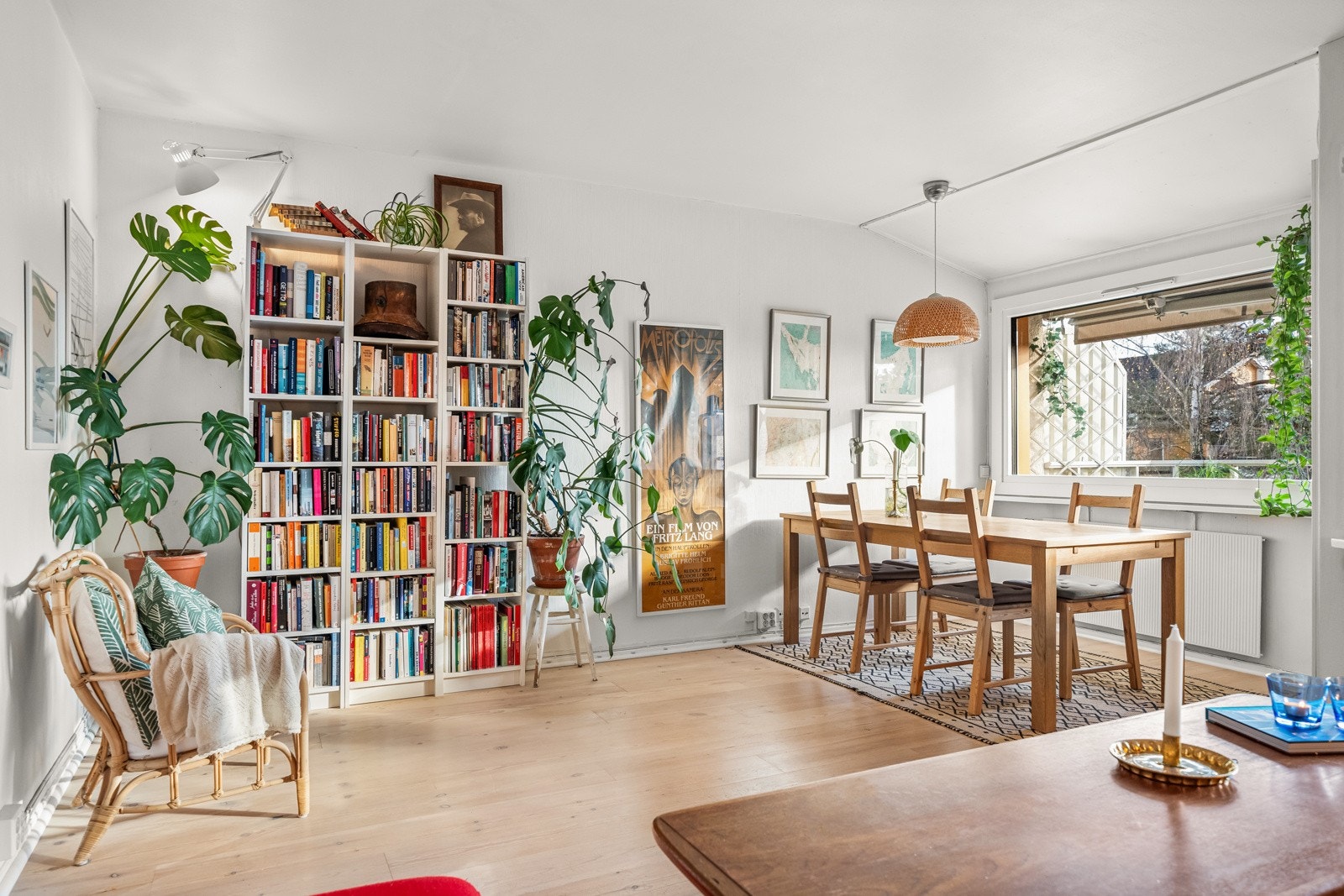 Velkommen til Oppsaltoppen 14B - ta kontakt med Petter Løsåmoen og Jimmy Phan. Galleribilde