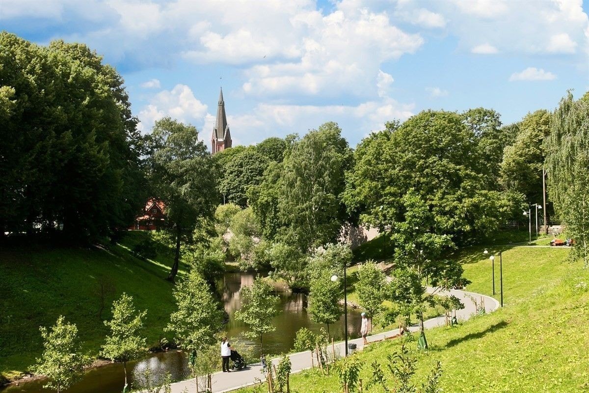 Ta turen til nydelige Akerselva som er gåavstand unna. Galleribilde