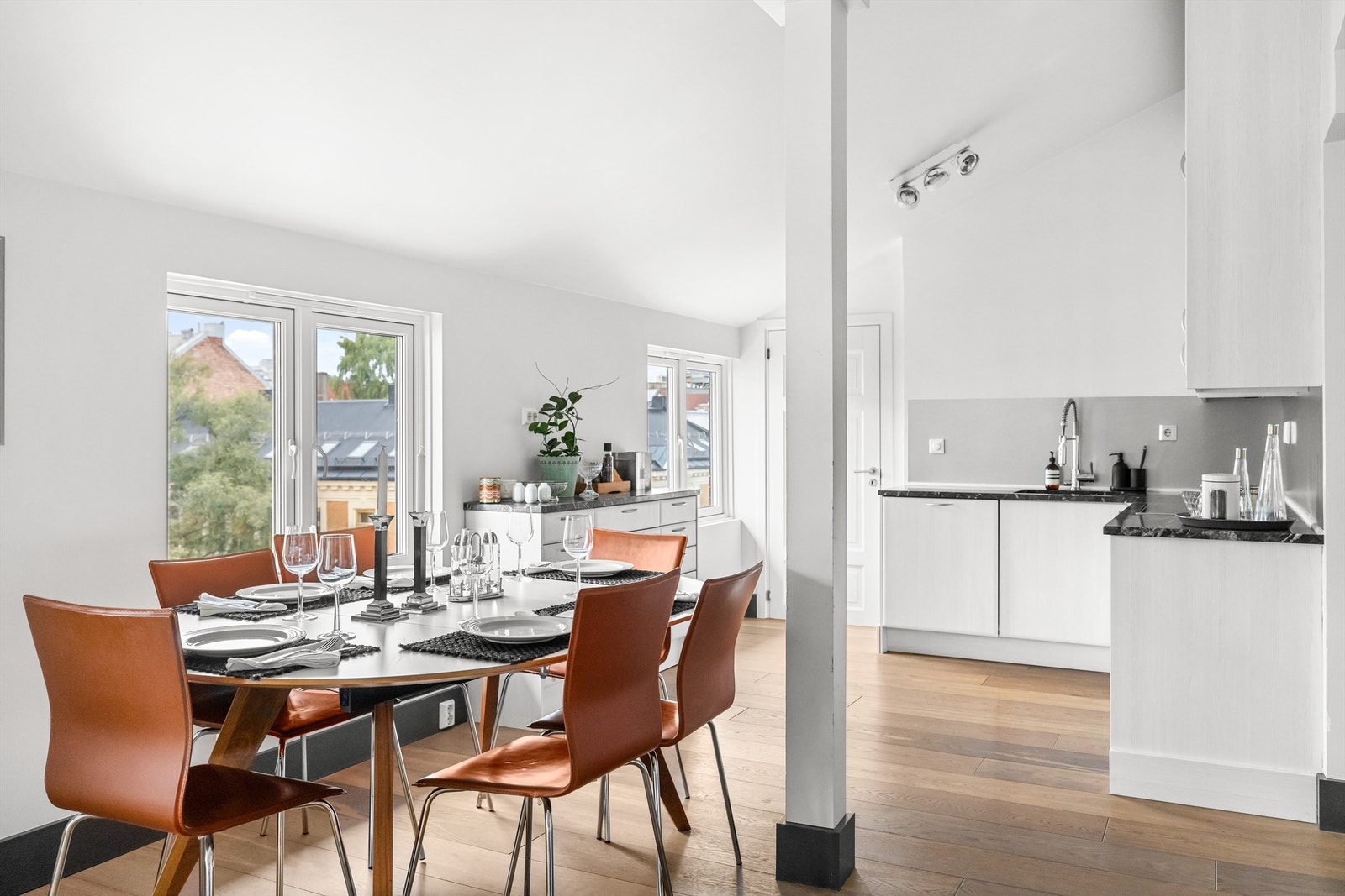 De siste årene har leiligheten blitt pusset opp. Galleribilde