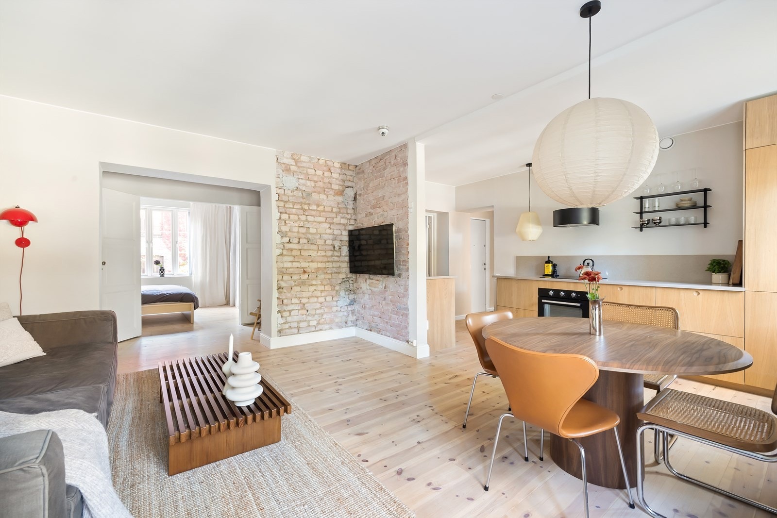 - IN-ordning: ved innfrielse av fellesgjelden reduseres felleskostnader til kr. 3 765,- - Galleribilde