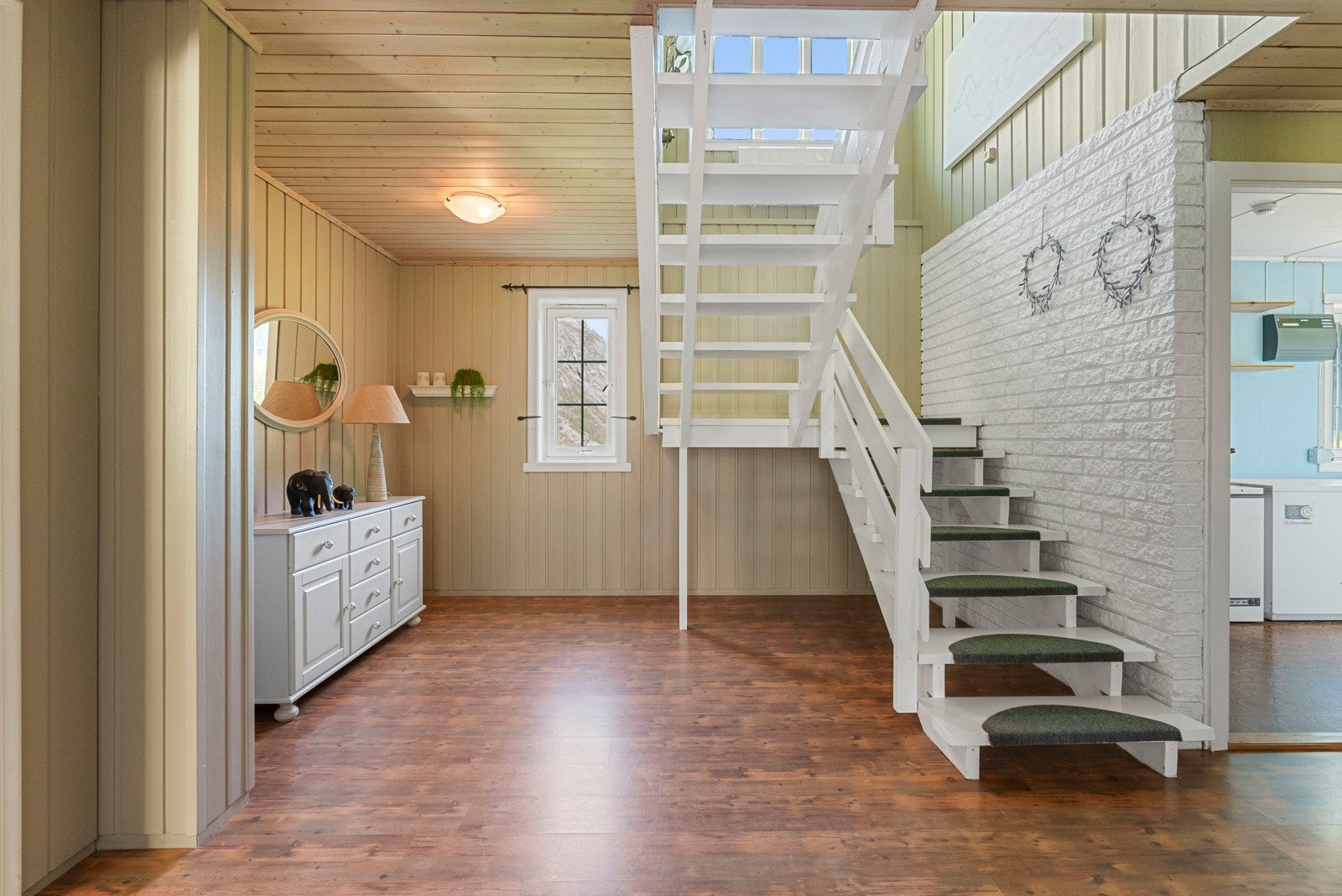 Hall/trappegang i 1.etg. Galleribilde