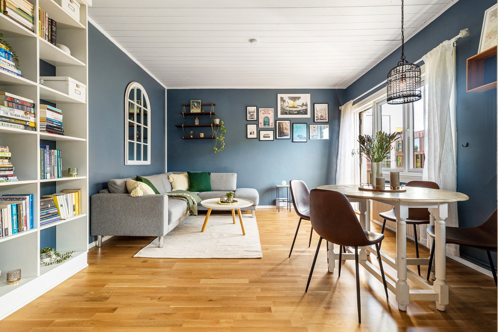 Leiligheten inneholder: Entré, stue/kjøkken, soverom og bad/wc Galleribilde