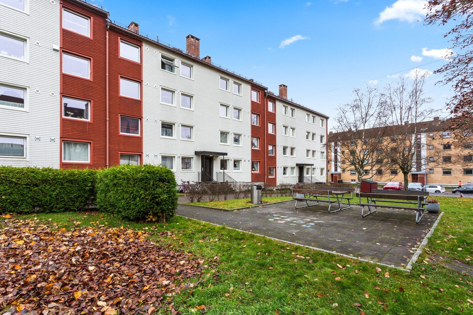 Leiligheten ligger fint plassert på enden i tredje etasje. Galleribilde