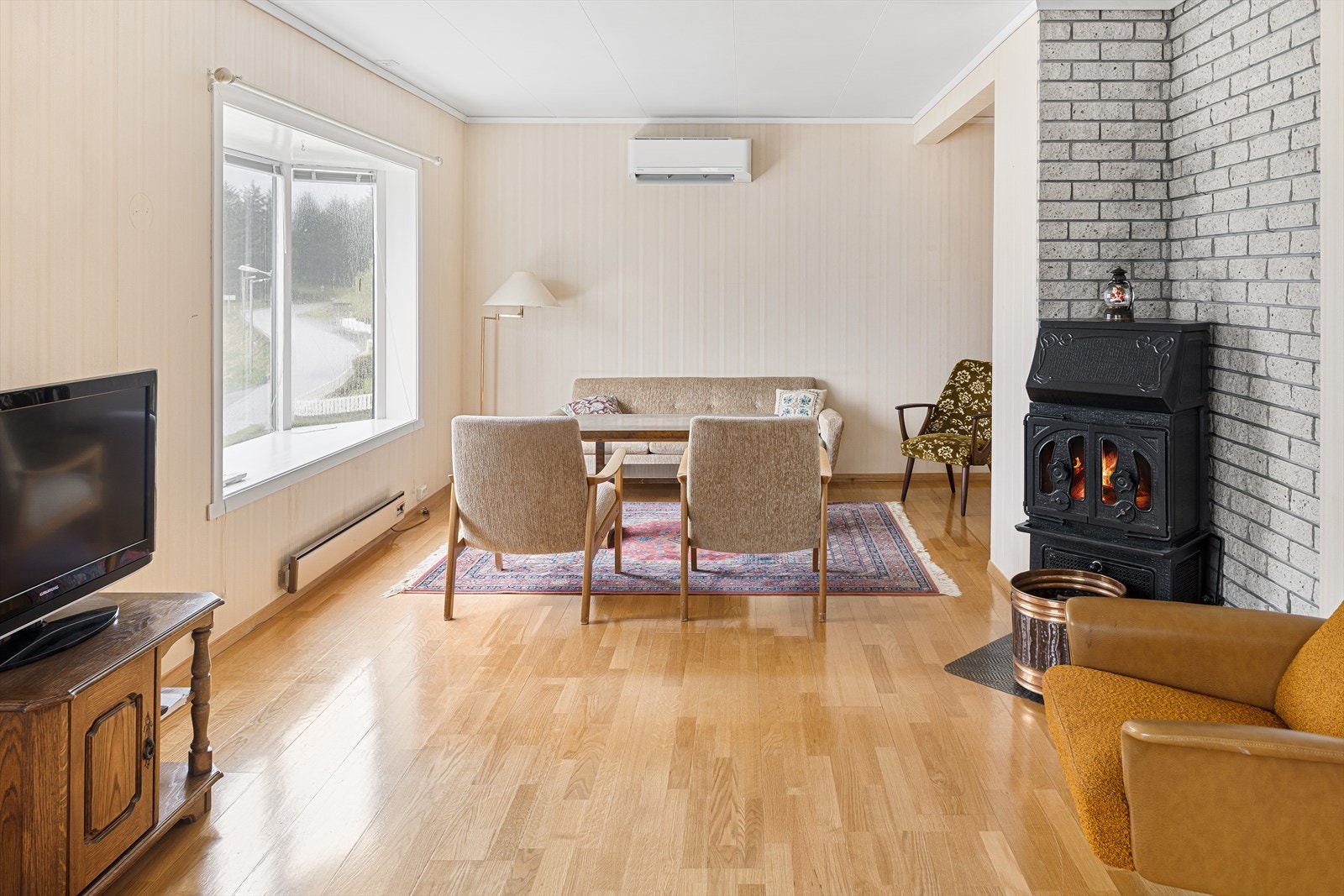 Stue 1 etasje Galleribilde