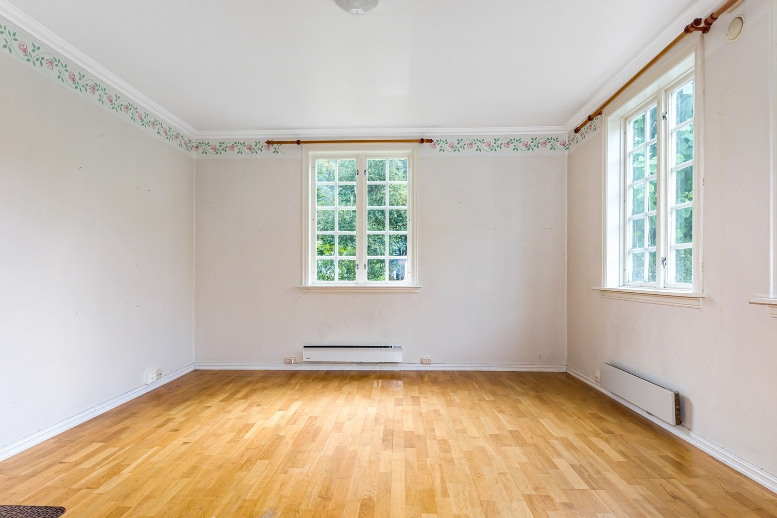 Ei av to stover Galleribilde