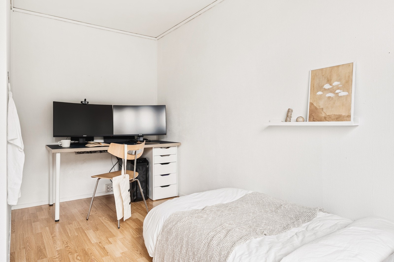 Soverom oppe, perfekt som gjesterom eller kontor. Galleribilde