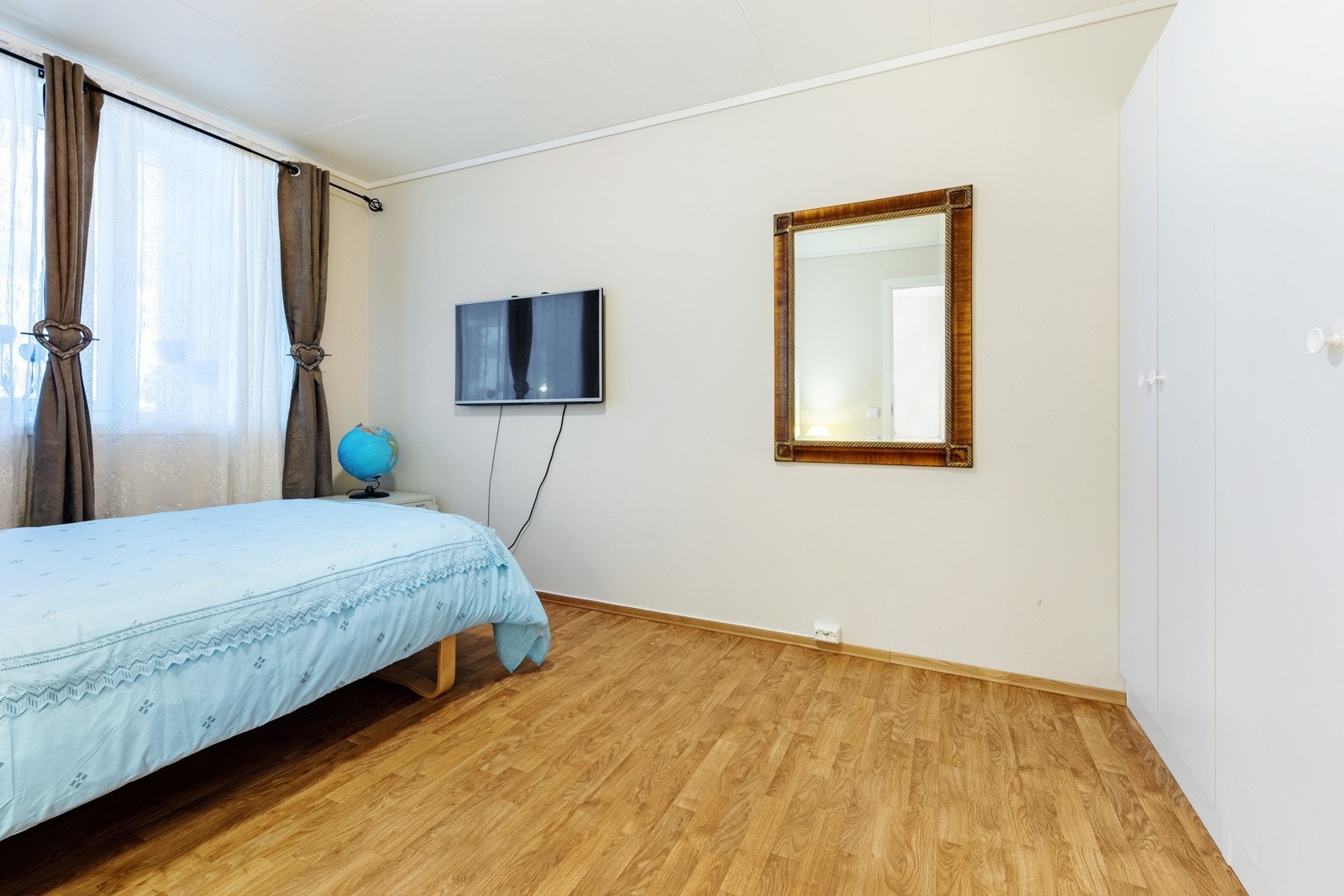 Soverom 2 av 2 Galleribilde