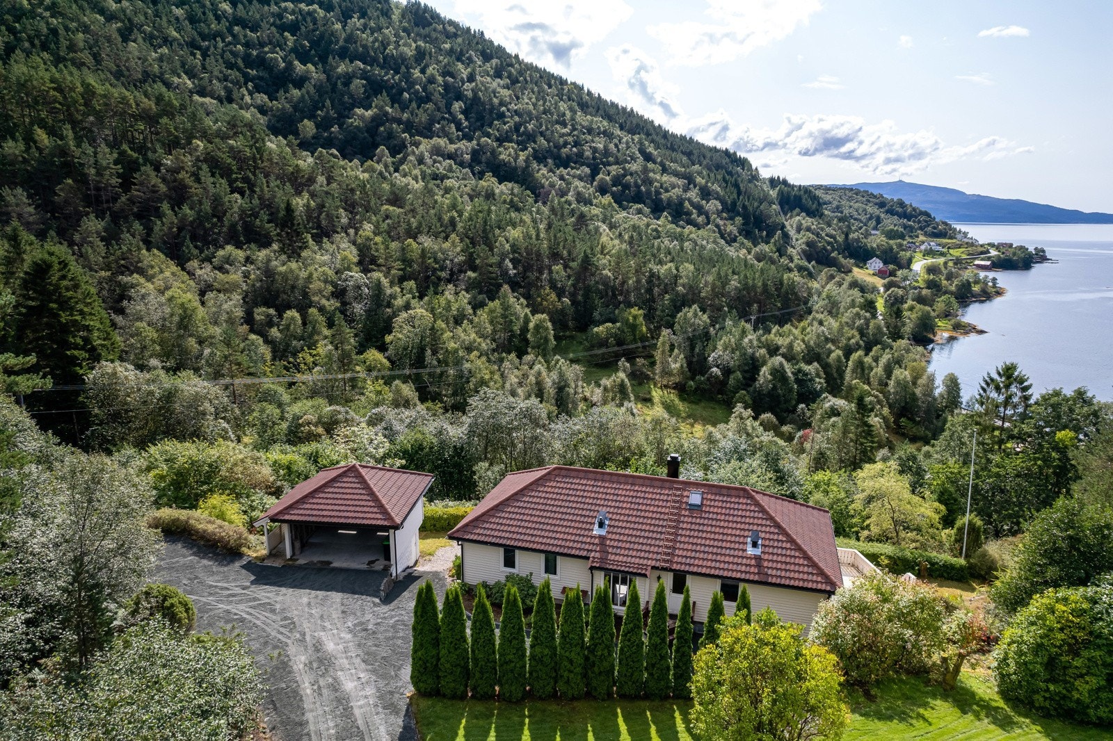 Fasade 3.jpg Galleribilde