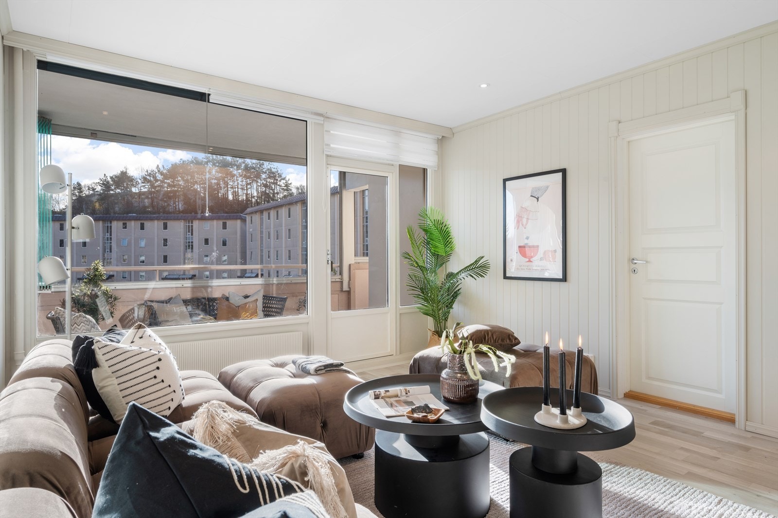 - Merk de generøse vindusflatene som bidrar til rikelig med verdifullt lysinnslipp - Galleribilde