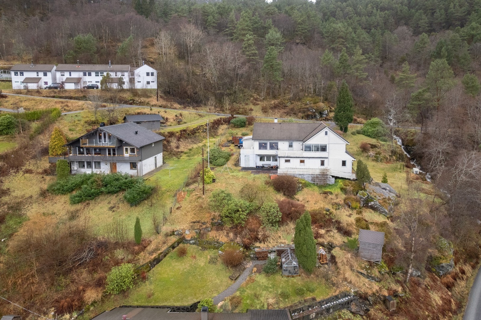 Her er sola heile året, på sommarstid frå ca kl 06-19 Galleribilde