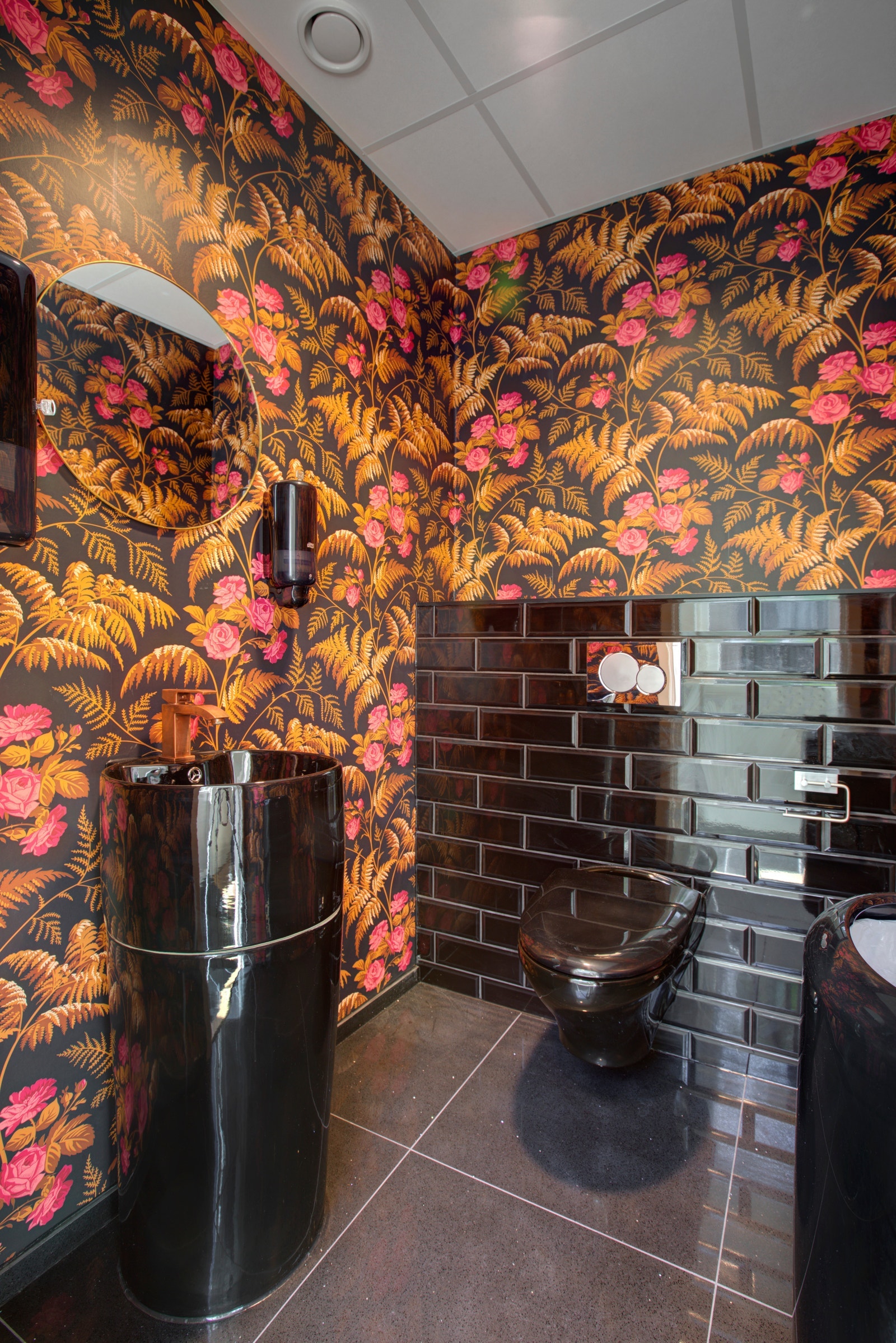 Dametoalett Galleribilde