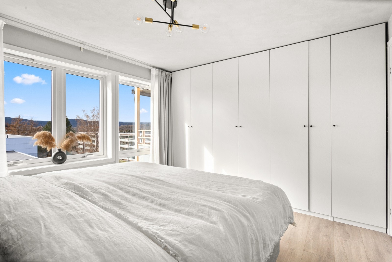Svært gode oppbevaringsmuligheter. Galleribilde