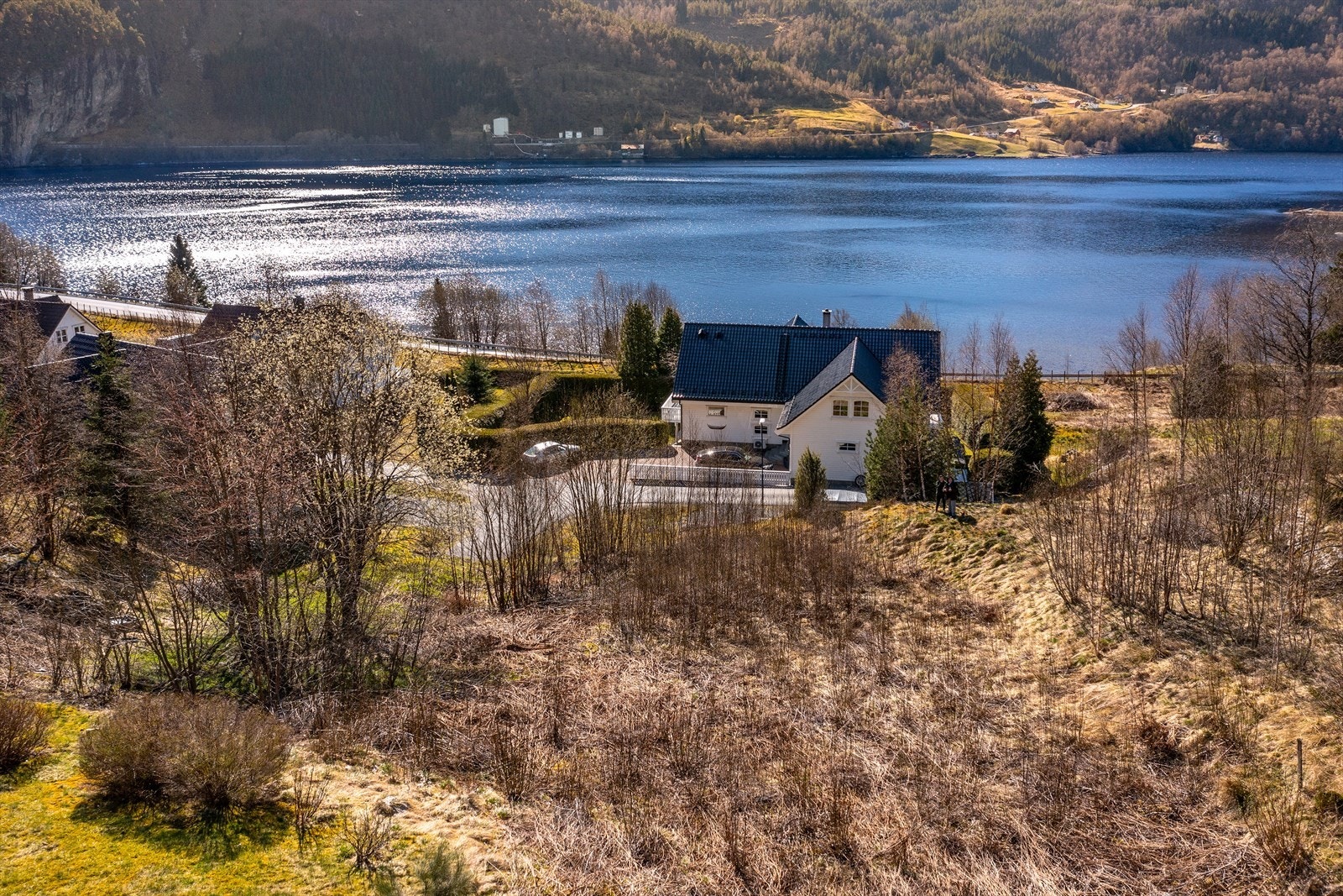 Tomta er på 562 kvm og er pdd ei råtomt Galleribilde