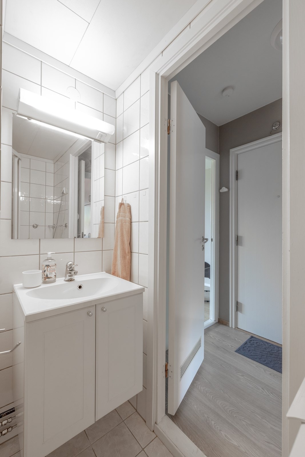 Vaskemaskin kan medfølge ved salg om ønskelig Galleribilde