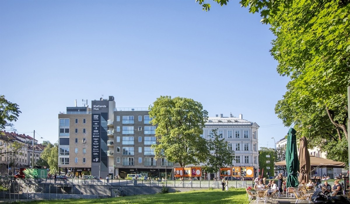 Nærområde - Alexander Kiellands plass. Galleribilde