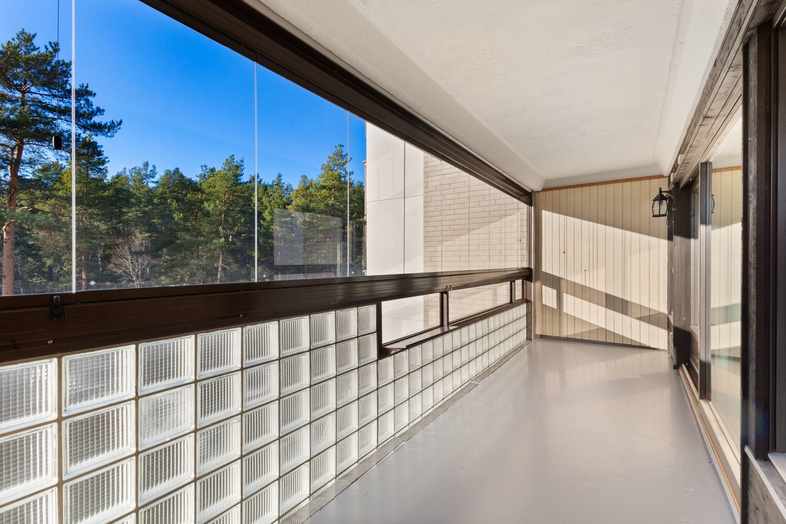 Her har du vestvendt rettning av solen. Galleribilde