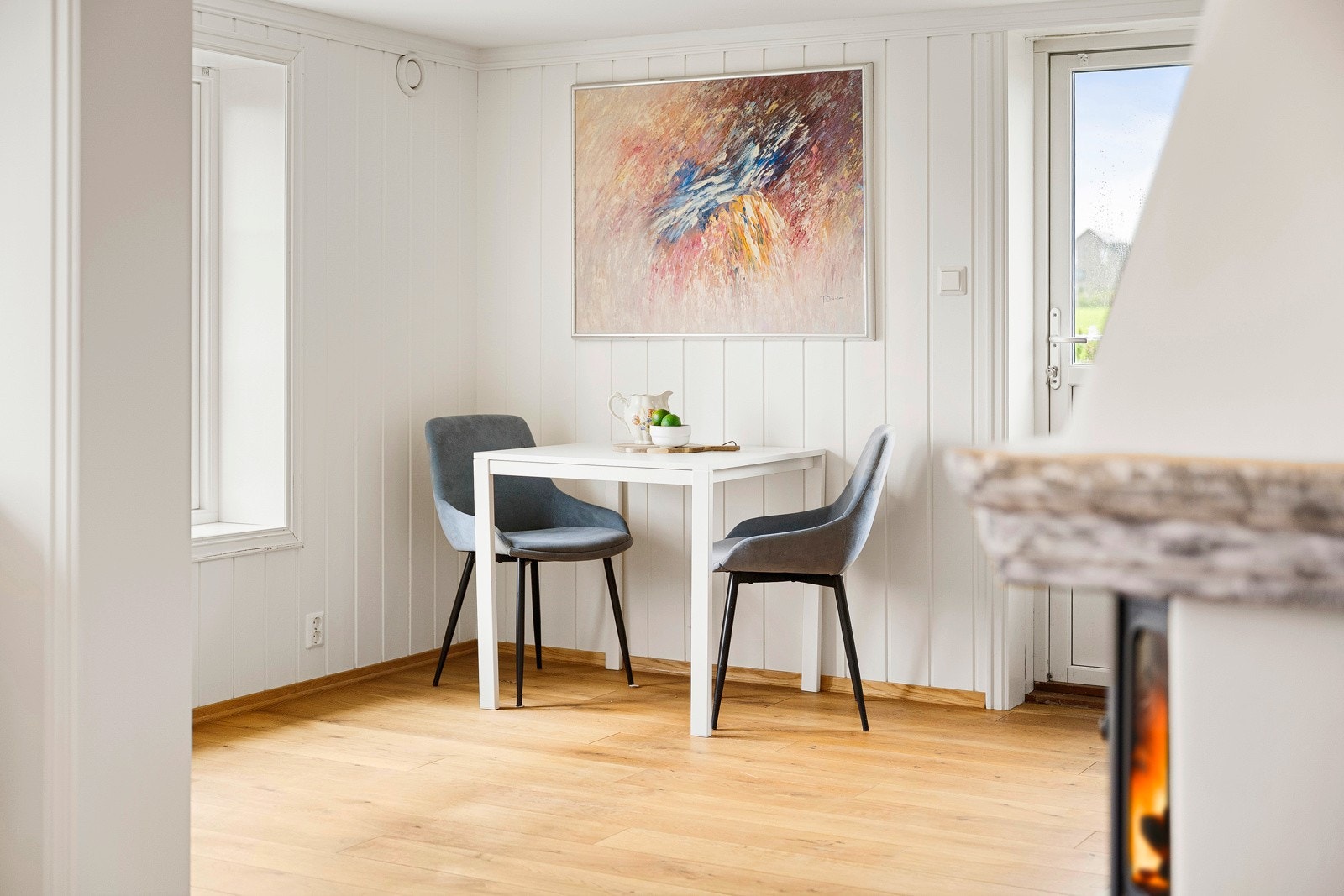 - Dette rommet har vært brukt som TV-stue av nåværende eier - Galleribilde