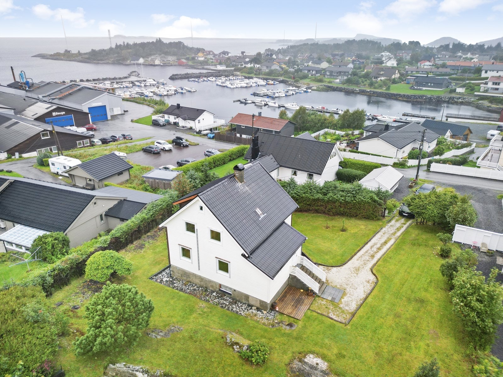 Eigedomen ligg fint plassert i Havreneset Galleribilde