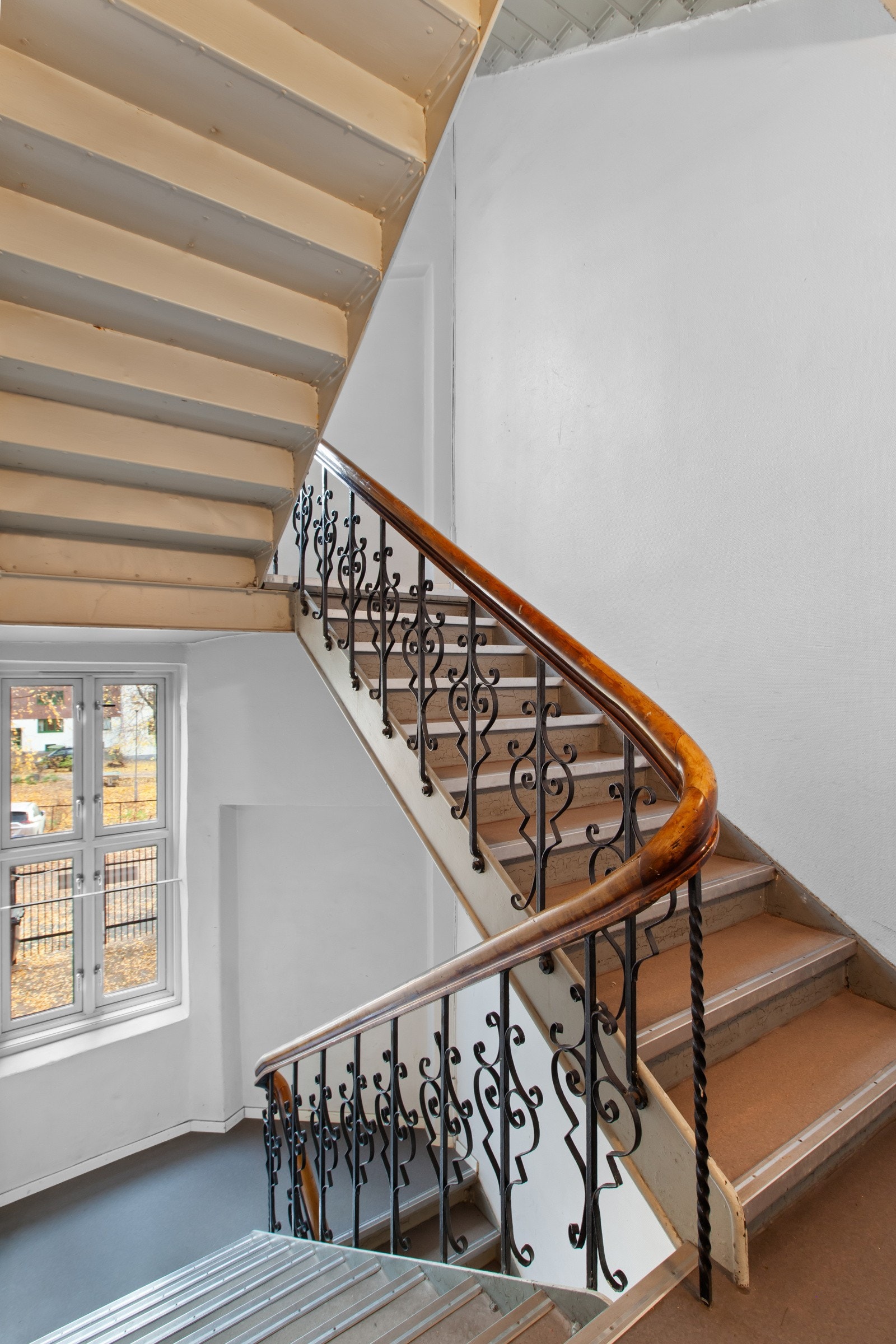 Klassisk bygård på Rodeløkka. Galleribilde