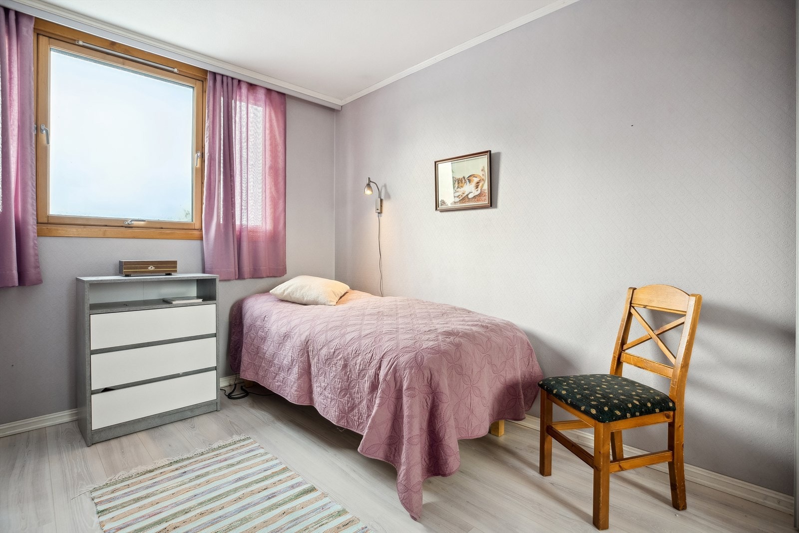 Det er totalt 4 soverom i leiligheten. Galleribilde